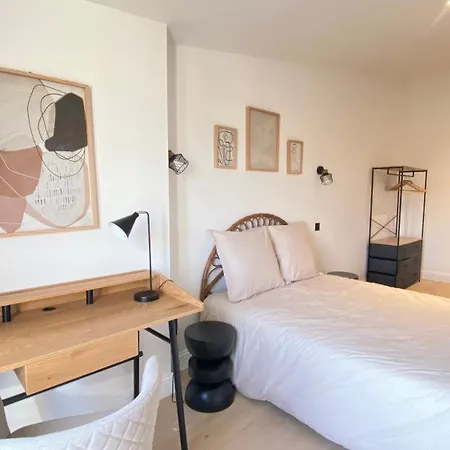 Apartament Elegant Au Coeur Du Quartier Historique De *